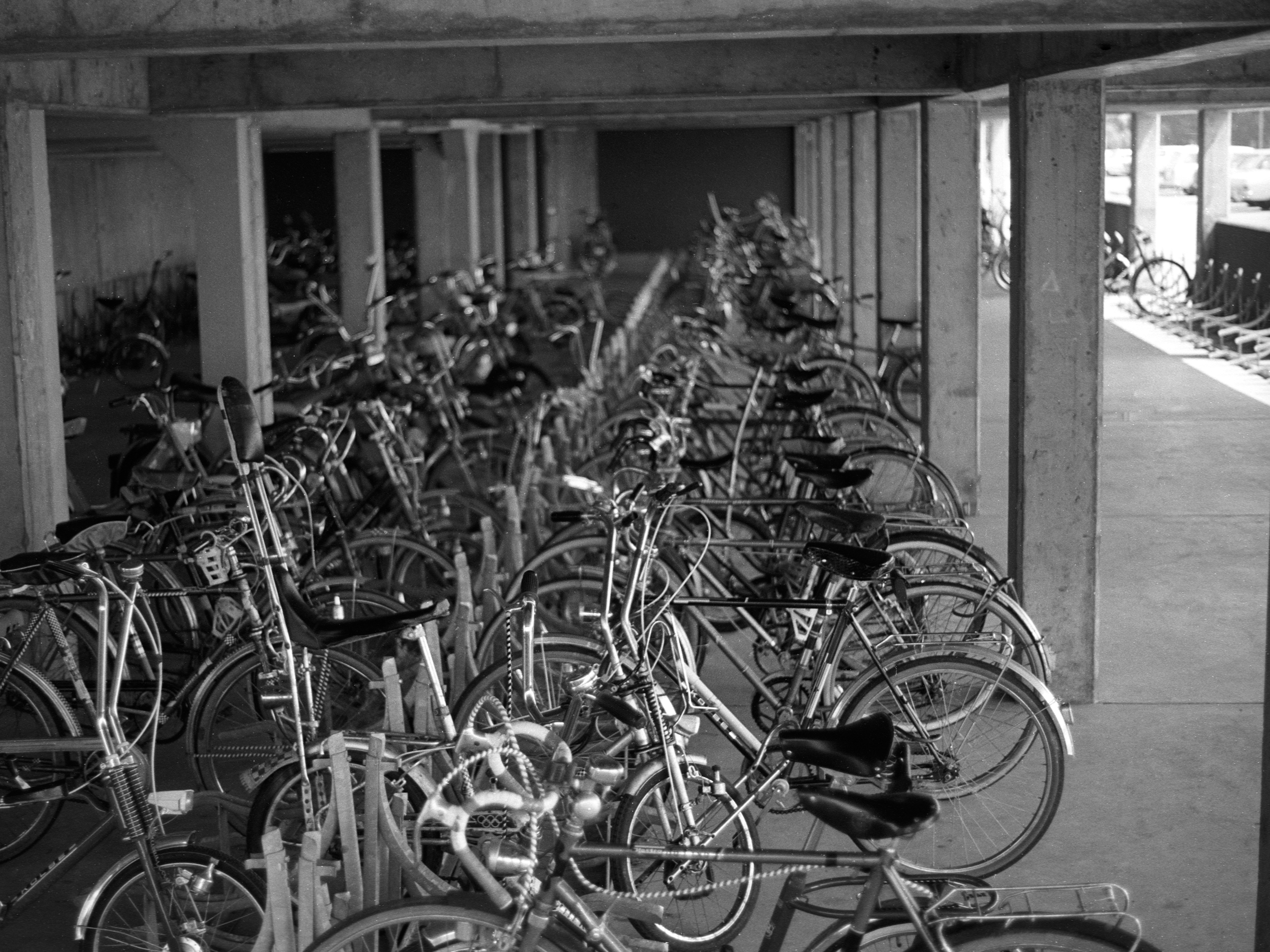 Abstellplatz alt
