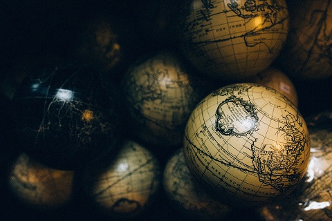 globes mini